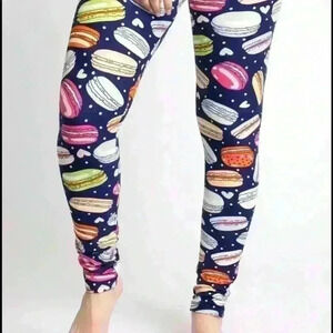 BNWT Just Cozy Leggings  Macaroon Maximalism Psychedelic XS-S